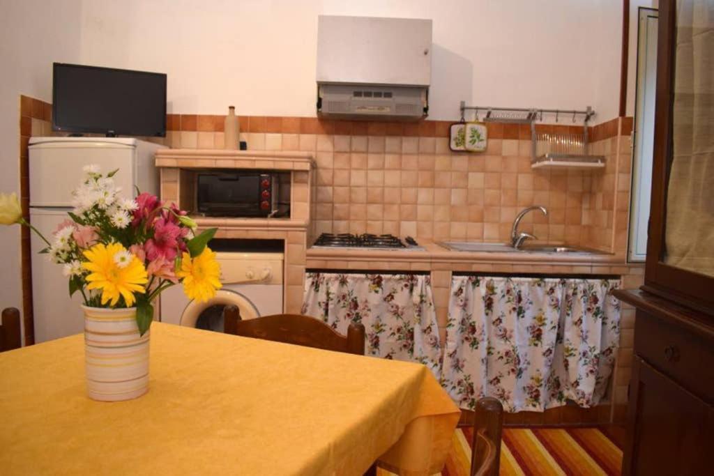 Domus - Casa Vacanza B&B Veroli Exterior foto
